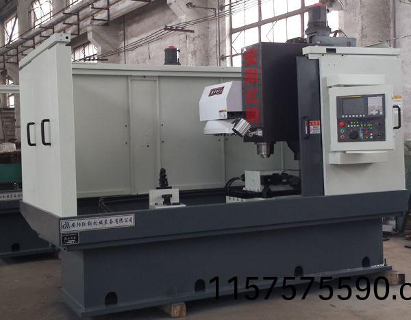 前軸(zhou)鎖銷(xiao)孔(kong)專用加工